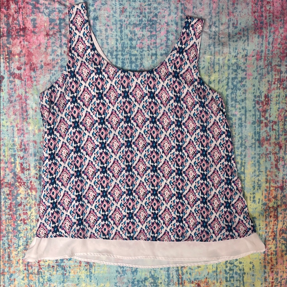 💙Relativity Pink and Blue Geometric Tank Top with White Hem